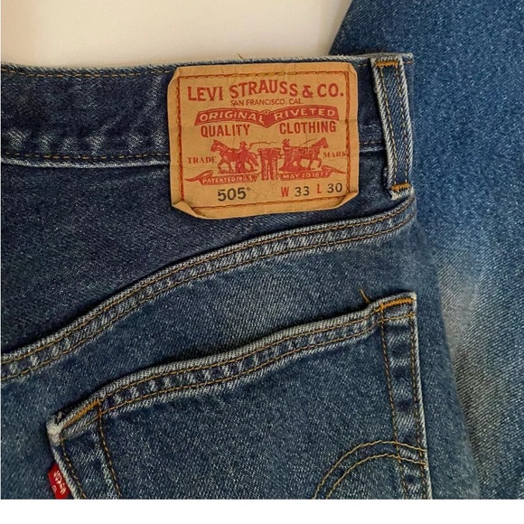Levis 505 Jeans Mens Sz 33x30 Blue Regular Fit Denim - Picture 4 of 5